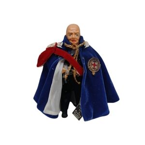 Peggy Nisbet vintage 1960s Winston Churchill figurine